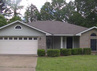 105 Ragan Ln, Haughton, LA 71037