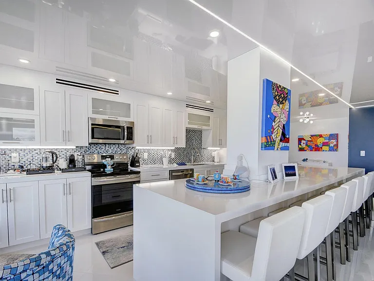 5510 N Ocean Dr #2C — Photo 28