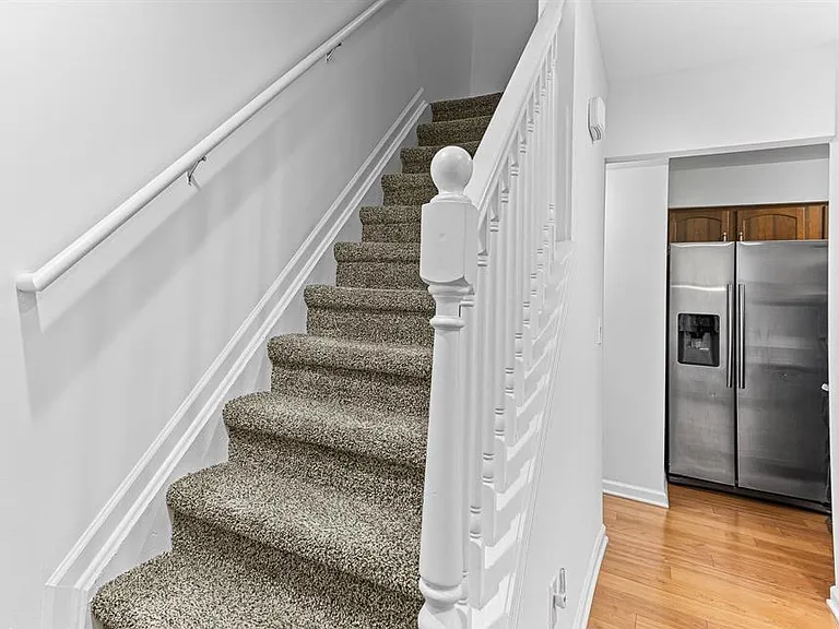 47086 Auburn Ct — Photo 19