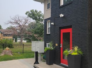 421 College Ave #101, Des Moines, IA 50314