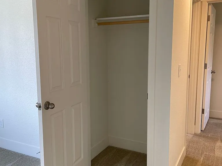 DW1712 - Woodland Heights — Photo 15