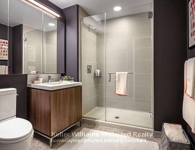 2nd image of 1221 N La Salle Dr APT 0308