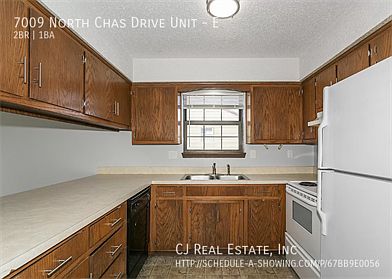 3rd image of 7009 N Chas Dr
