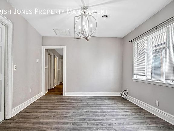 3rd image of 383 Auburn Ave APT 2