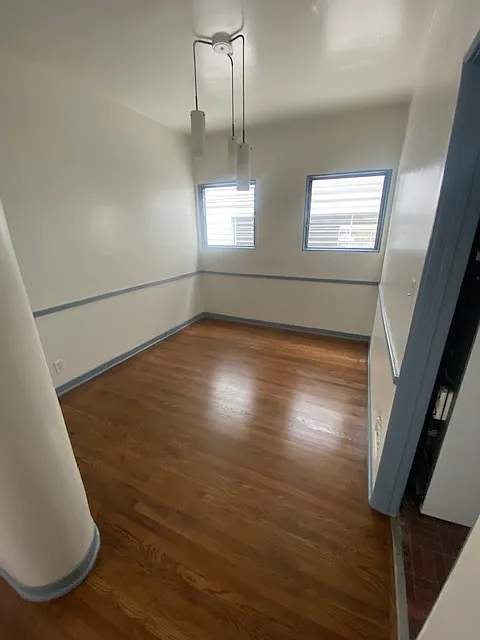 2 bed, 1.5 bath, 1100 sqft, $3,250 — Photo 3