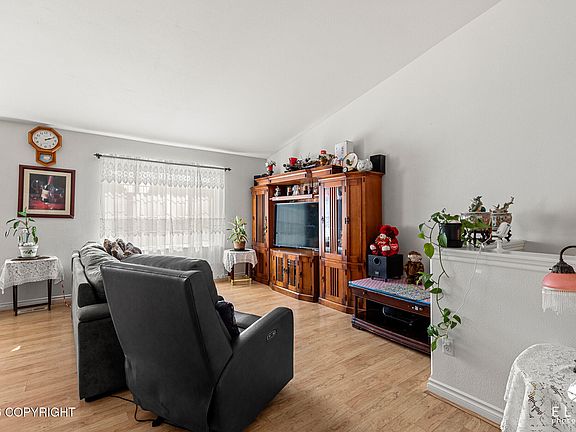 2nd image of 2977 Summer Wind Ct #141