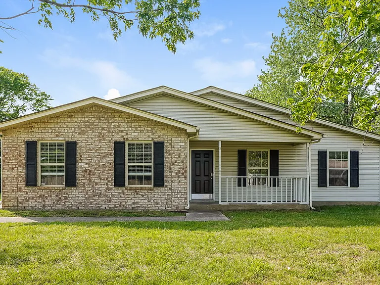 3944 Rock Creek Dr — Photo 1