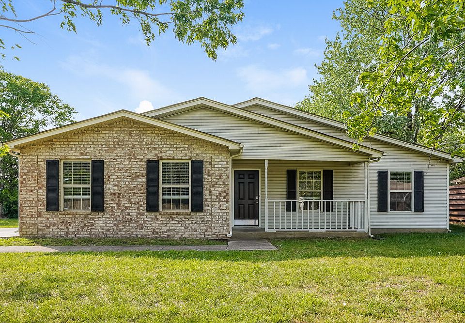 1st image of 3944 Rock Creek Dr