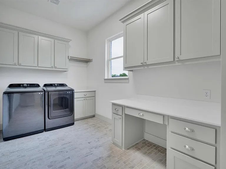 140 Farish Ln — Photo 18