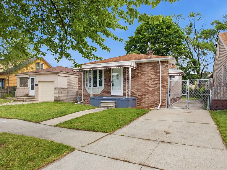 1663 Wilson Ave — Photo 17