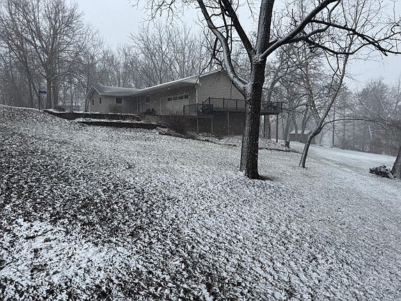 3rd image of 21824 Douglas Ave