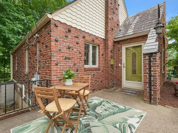 722 Jefferson Dr, Pittsburgh, PA 15229