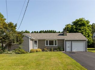 2711 E Colvin St, Syracuse, NY 13224