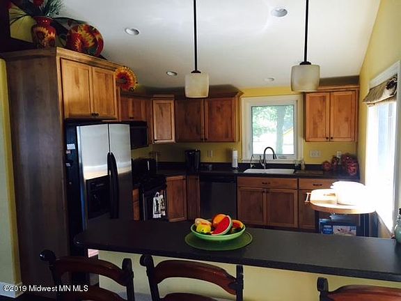 2nd image of 11155 Island Ln