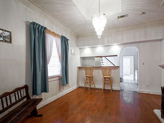 4th image of 1508-10 St Ann
