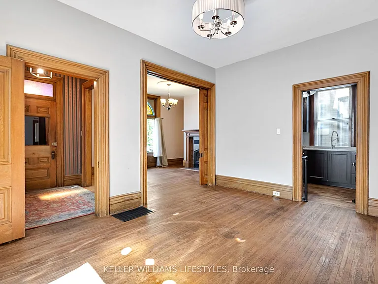 421 Central Ave — Photo 17