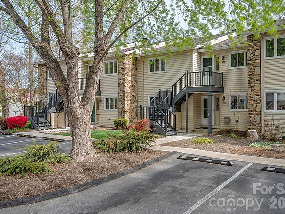 3rd image of 451 Britton Creek Dr