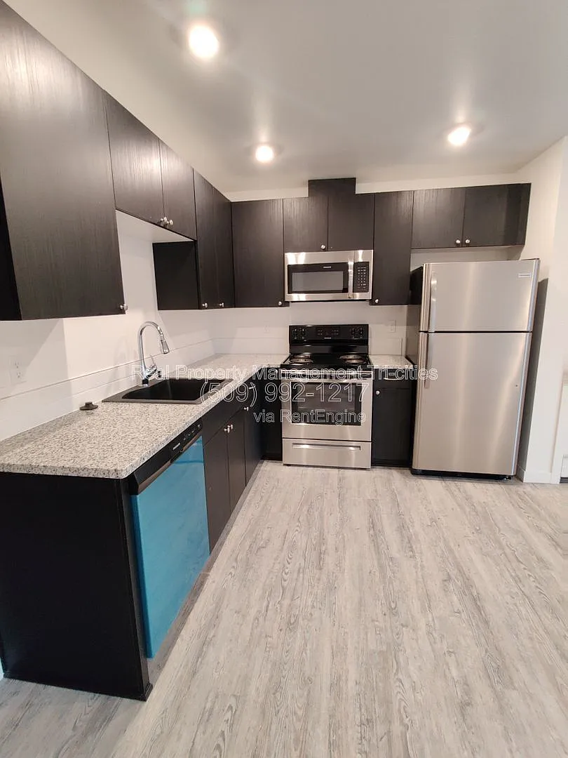 2 bed, 2.0 bath, 980 sqft, $1,495 — Photo 4