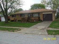 2nd image of 1727 Desoto Ln