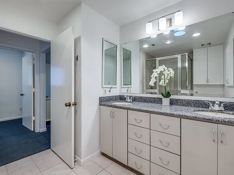12219 Marbrook Dr — Photo 10