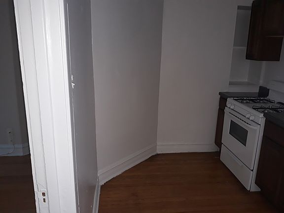 4th image of 1421 W Farwell Ave APT 101