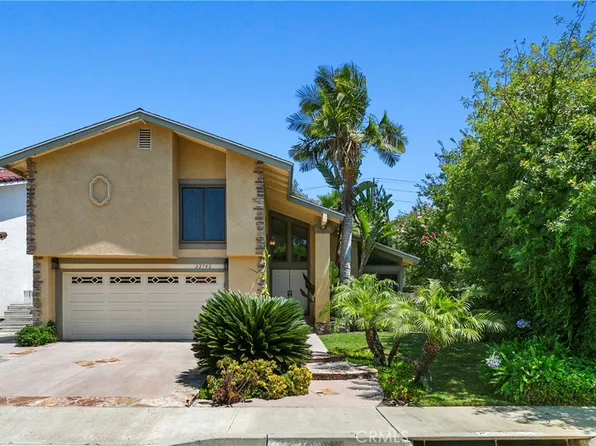 22742 Manalastas Dr, Lake Forest, CA 92630
