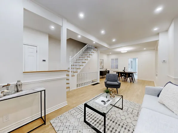 337 Glen Rd, Toronto, ON M4W 2X4