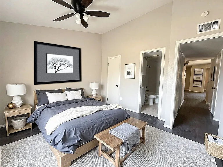 411 Dollins St — Photo 4