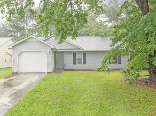 220 Birmingham Dr, Summerville, SC 29486