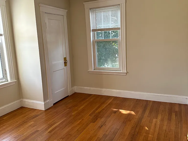 21 Everdean St #2 — Photo 9