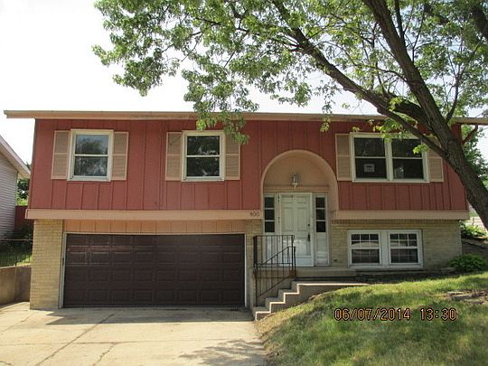 1st image of 800 S Neltnor Blvd
