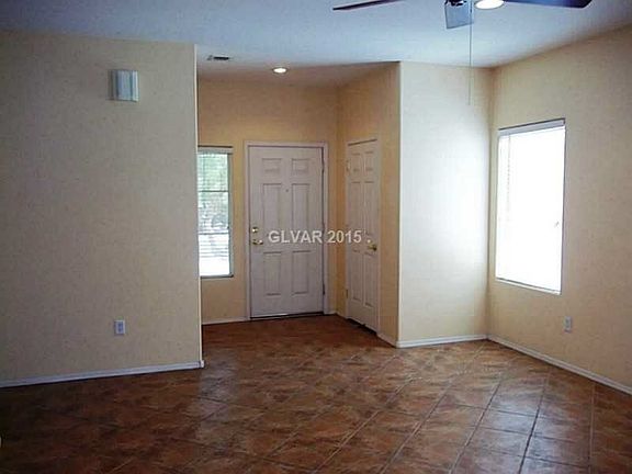 2nd image of 2353 Little Bighorn Dr