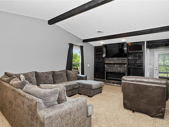 3rd image of 7719 143rd Ave