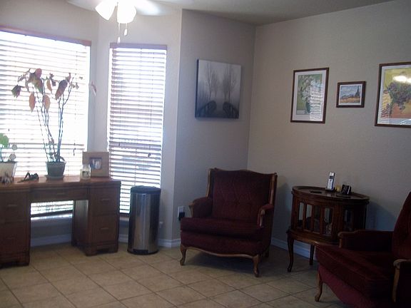 5th image of 10532 NW 45th Ct