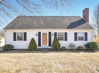 1039 Tinkham Rd, Wilbraham, MA 01095
