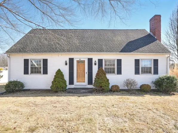 1039 Tinkham Rd, Wilbraham, MA 01095