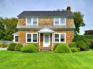 112 Halsey Ln, Water Mill, NY 11976