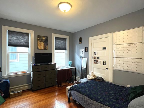 5th image of 11 Spalding St APT 3