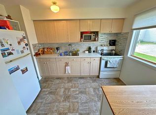 4719 W 33rd St #302, Red Deer, AB T4N0N7