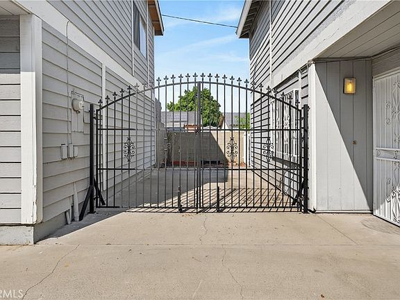 3rd image of 11386 McGirk Ave