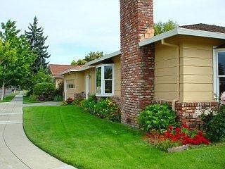 2nd image of 1302 Koch Ln