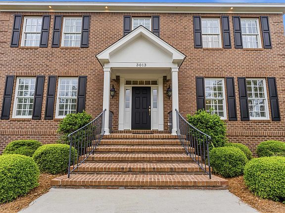 2nd image of 3013 Holly Berry Ct.