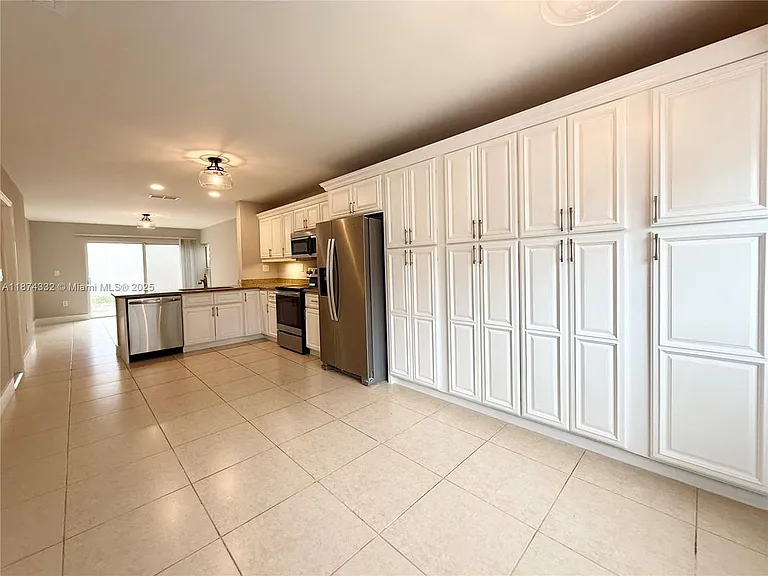 1140 Oysterwood St #HOME — Photo 7