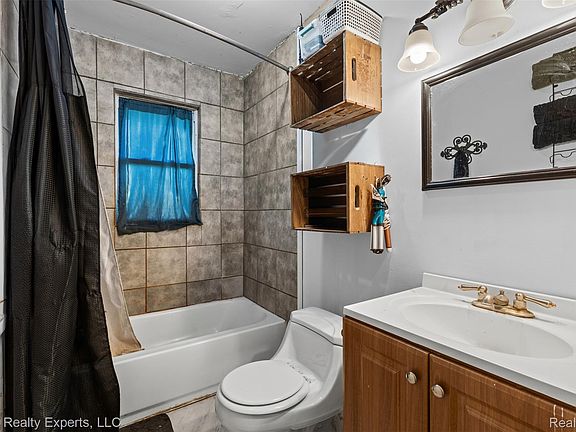 15th image of 6108 Dryden Rd