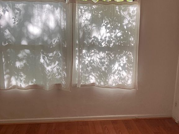 living room side window
