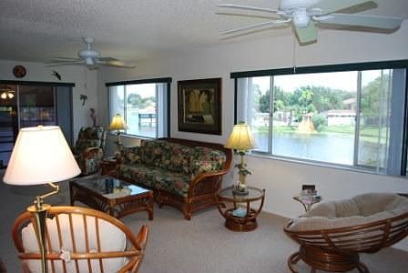 Spacious Living Room