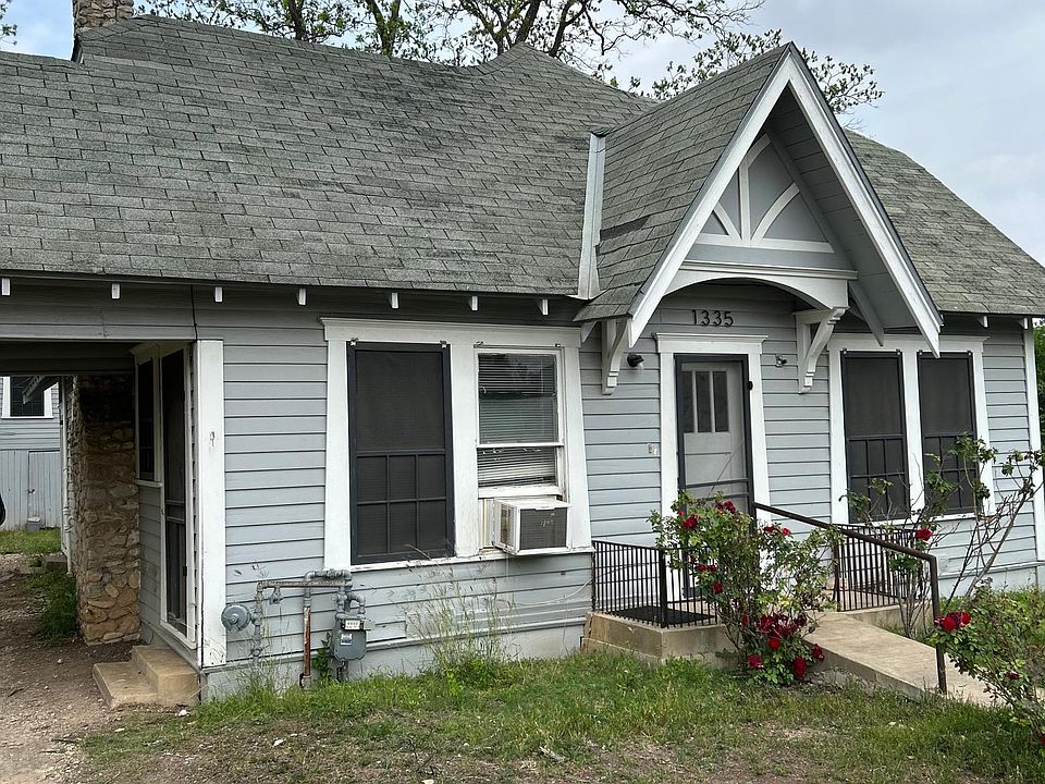 1st image of 1335 Merida St