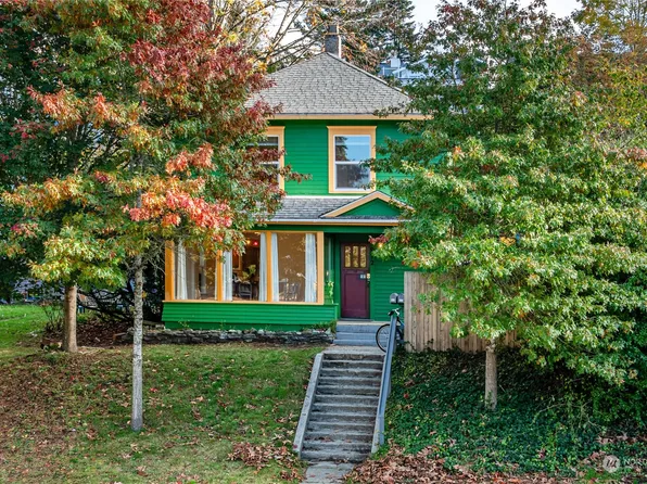 912 Billy Frank Jr. Street, Bellingham, WA 98225