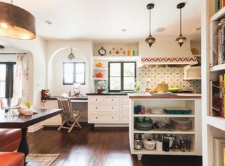 6310 Heather Dr, Los Angeles, CA 90068