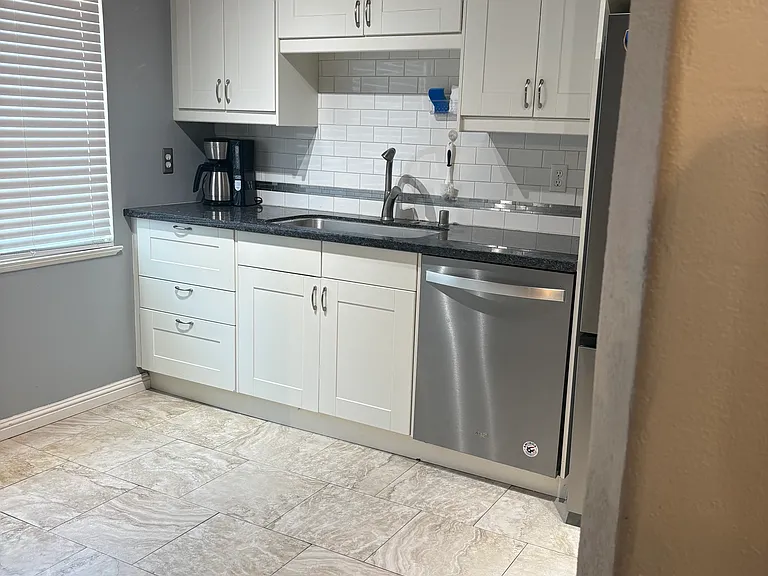 14595 Jerilyn Dr — Photo 3